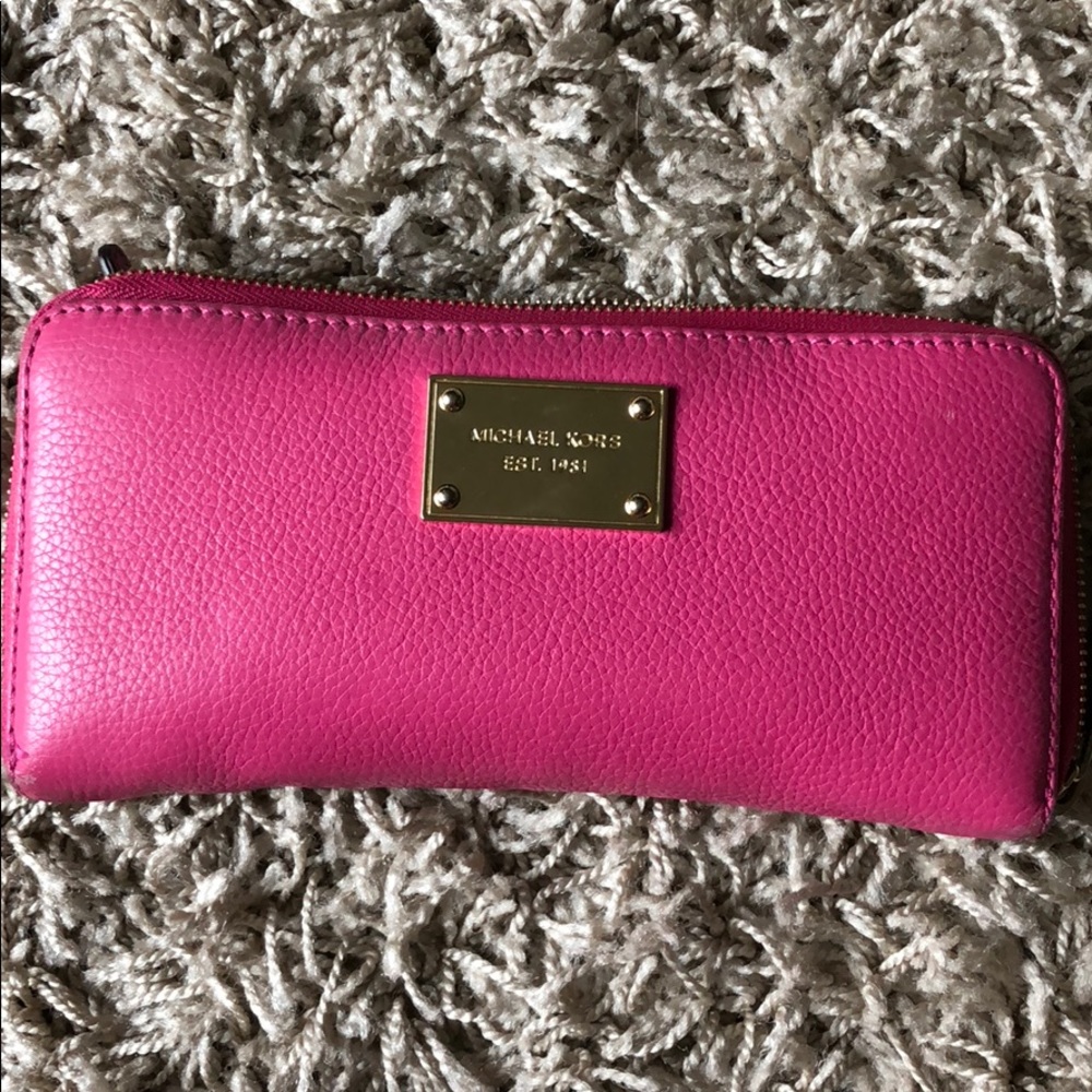 MK wallet
